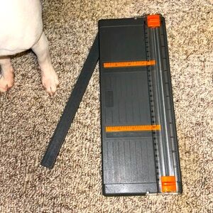 Dual head paper trimmer.